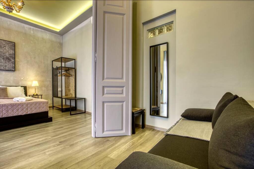 Ferienwohnung Plaka Filotheis House B Athen Exterior foto